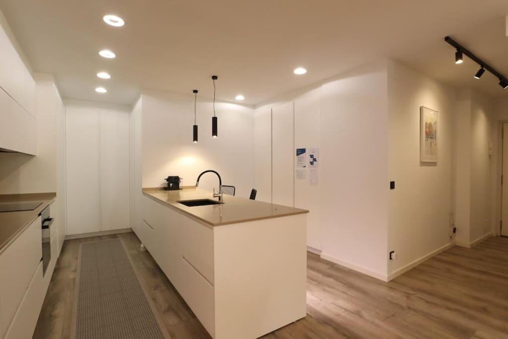 Notel Club - Precioso Loft En El Centro De La Ciudad Santander Luaran gambar